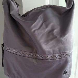 Lululemon bag